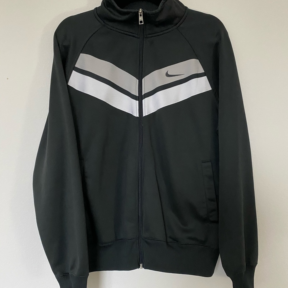 Nike zip up